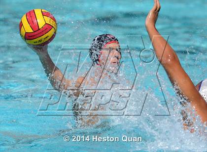 Thumbnail 1 in Palos Verdes vs Valencia (Weisz Cup) photogallery.