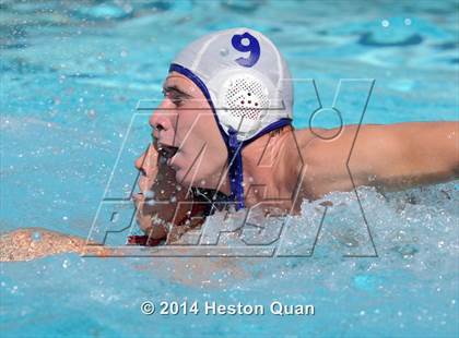 Thumbnail 3 in Palos Verdes vs Valencia (Weisz Cup) photogallery.