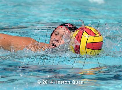 Thumbnail 1 in Palos Verdes vs Valencia (Weisz Cup) photogallery.