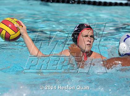 Thumbnail 1 in Palos Verdes vs Valencia (Weisz Cup) photogallery.