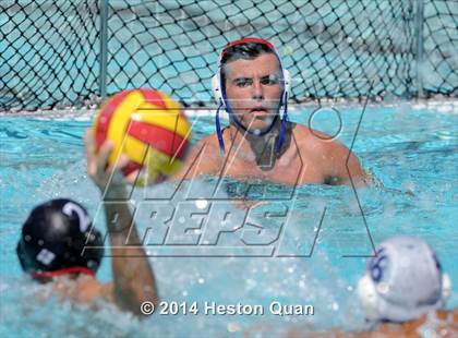 Thumbnail 3 in Palos Verdes vs Valencia (Weisz Cup) photogallery.