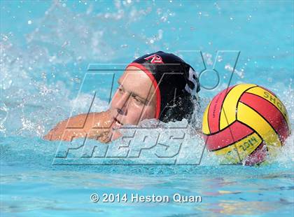 Thumbnail 2 in Palos Verdes vs Valencia (Weisz Cup) photogallery.