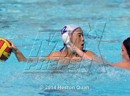 Thumbnail 2 in Palos Verdes vs Valencia (Weisz Cup) photogallery.