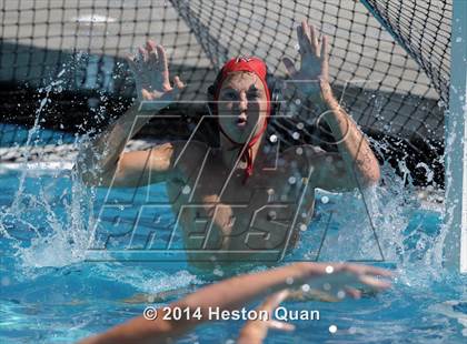 Thumbnail 2 in Palos Verdes vs Valencia (Weisz Cup) photogallery.