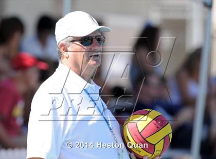 Thumbnail 2 in Palos Verdes vs Valencia (Weisz Cup) photogallery.