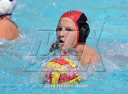 Thumbnail 2 in Palos Verdes vs Valencia (Weisz Cup) photogallery.