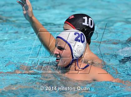 Thumbnail 3 in Palos Verdes vs Valencia (Weisz Cup) photogallery.