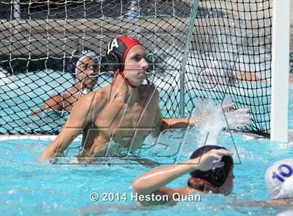 Thumbnail 3 in Palos Verdes vs Valencia (Weisz Cup) photogallery.