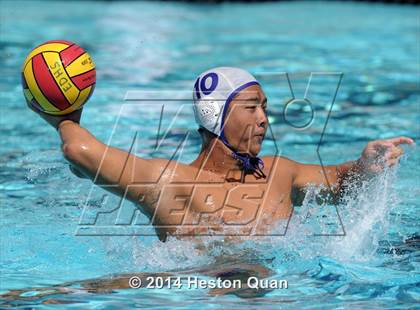 Thumbnail 1 in Palos Verdes vs Valencia (Weisz Cup) photogallery.