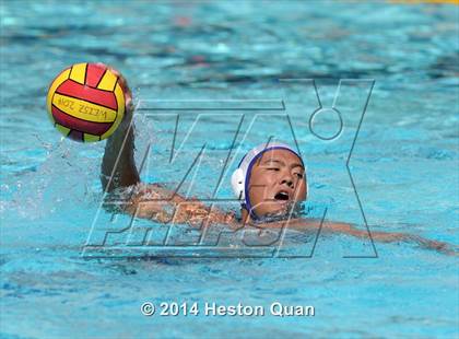 Thumbnail 1 in Palos Verdes vs Valencia (Weisz Cup) photogallery.