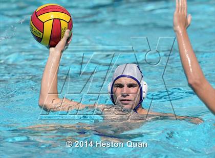 Thumbnail 2 in Palos Verdes vs Valencia (Weisz Cup) photogallery.