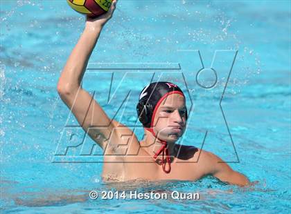 Thumbnail 3 in Palos Verdes vs Valencia (Weisz Cup) photogallery.