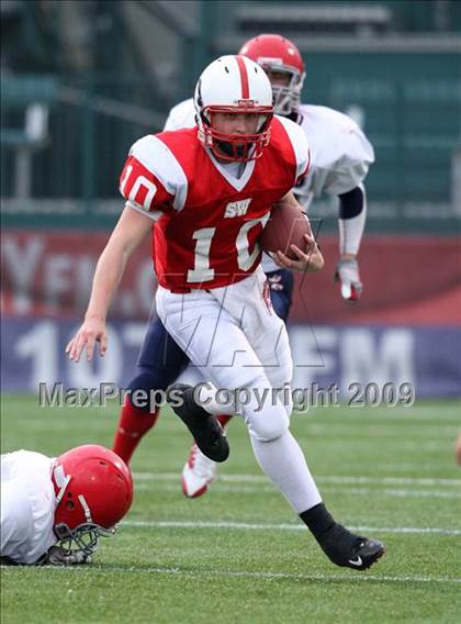 Thumbnail 2 in Chenango Forks vs. Southwestern (NYSPHSAA Class C Semifinal) photogallery.