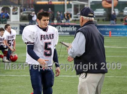 Thumbnail 3 in Chenango Forks vs. Southwestern (NYSPHSAA Class C Semifinal) photogallery.