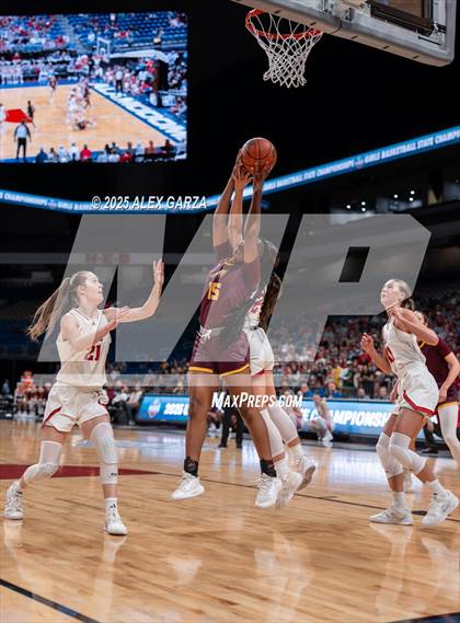 Thumbnail 2 in Fairfield vs. Jim Ned (UIL 3A Basketball Division I Final) photogallery.