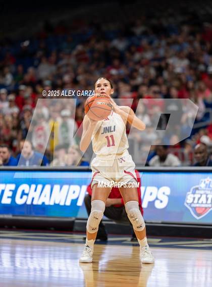 Thumbnail 1 in Fairfield vs. Jim Ned (UIL 3A Basketball Division I Final) photogallery.