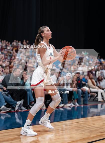 Thumbnail 1 in Fairfield vs. Jim Ned (UIL 3A Basketball Division I Final) photogallery.