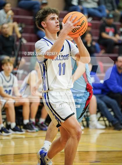 Thumbnail 3 in Smith Valley vs Owyhee (NIAA Class 1A State Quarterfinals) photogallery.