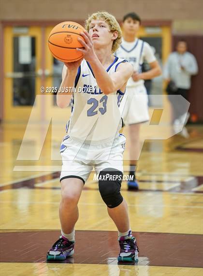 Thumbnail 3 in Smith Valley vs Owyhee (NIAA Class 1A State Quarterfinals) photogallery.