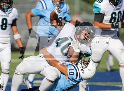 Thumbnail 1 in Contreras vs Marshall photogallery.