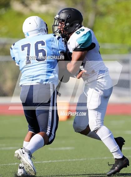 Thumbnail 2 in Contreras vs Marshall photogallery.