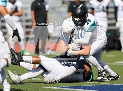 Thumbnail 2 in Contreras vs Marshall photogallery.