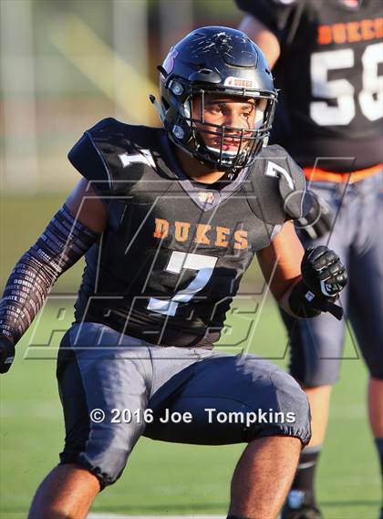 Thumbnail 2 in Burke Catholic @ Marlboro Central photogallery.