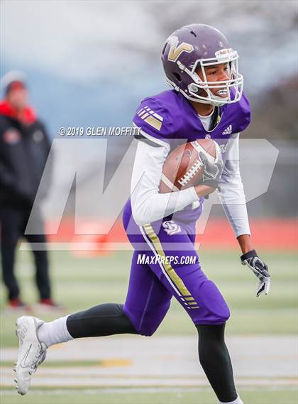 Thumbnail 1 in Mount Si @ Lake Stevens (WIAA 4A Quarterfinal) photogallery.