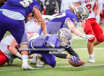 Thumbnail 1 in Mount Si @ Lake Stevens (WIAA 4A Quarterfinal) photogallery.