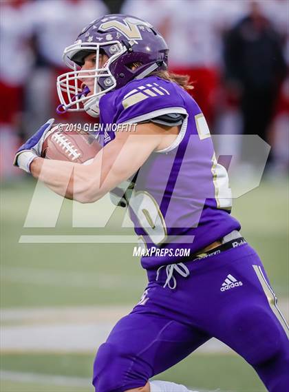 Thumbnail 3 in Mount Si @ Lake Stevens (WIAA 4A Quarterfinal) photogallery.