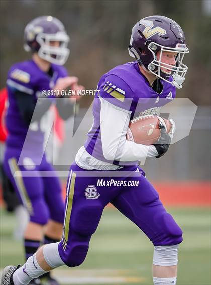 Thumbnail 3 in Mount Si @ Lake Stevens (WIAA 4A Quarterfinal) photogallery.