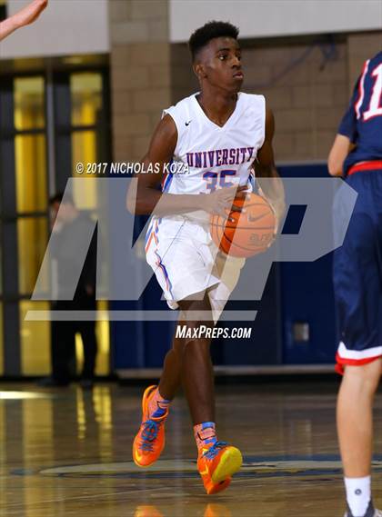 Thumbnail 3 in University vs. Brentwood School (MLK Day Showdown) photogallery.