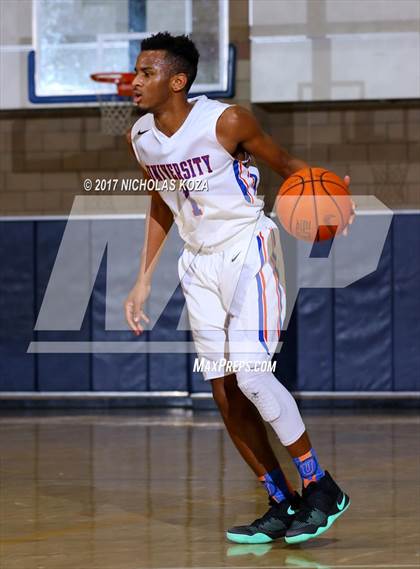 Thumbnail 1 in University vs. Brentwood School (MLK Day Showdown) photogallery.
