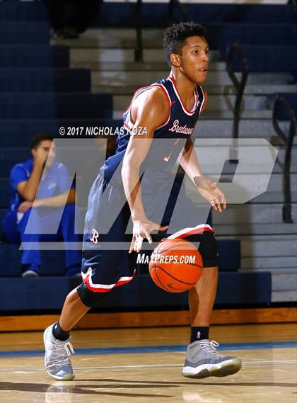 Thumbnail 3 in University vs. Brentwood School (MLK Day Showdown) photogallery.