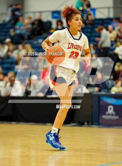 Thumbnail 3 in Cicero-North Syracuse vs Liverpool (NYSPHSAA Section III Sectional FINALS Class AAA) photogallery.