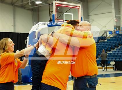Thumbnail 2 in Cicero-North Syracuse vs Liverpool (NYSPHSAA Section III Sectional FINALS Class AAA) photogallery.