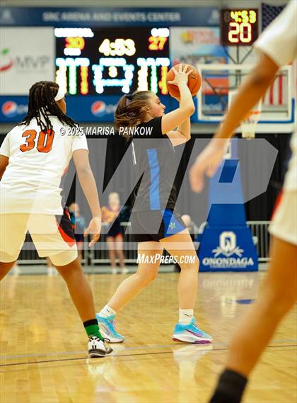 Thumbnail 1 in Cicero-North Syracuse vs Liverpool (NYSPHSAA Section III Sectional FINALS Class AAA) photogallery.
