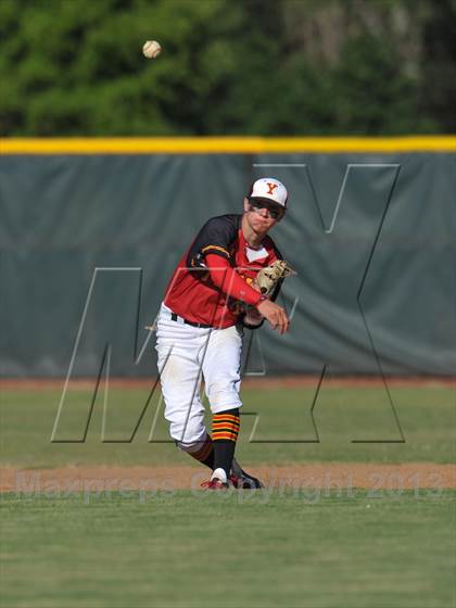 Thumbnail 3 in Sutter vs. Yreka (CIF NS D2 Final) photogallery.