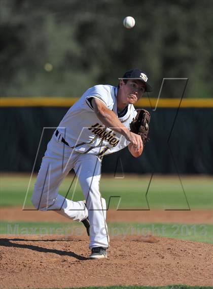 Thumbnail 2 in Sutter vs. Yreka (CIF NS D2 Final) photogallery.