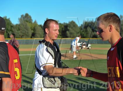 Thumbnail 1 in Sutter vs. Yreka (CIF NS D2 Final) photogallery.
