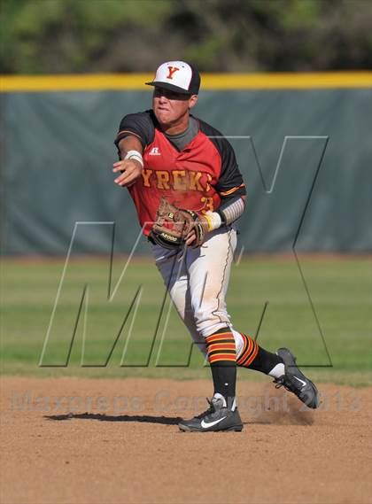 Thumbnail 2 in Sutter vs. Yreka (CIF NS D2 Final) photogallery.
