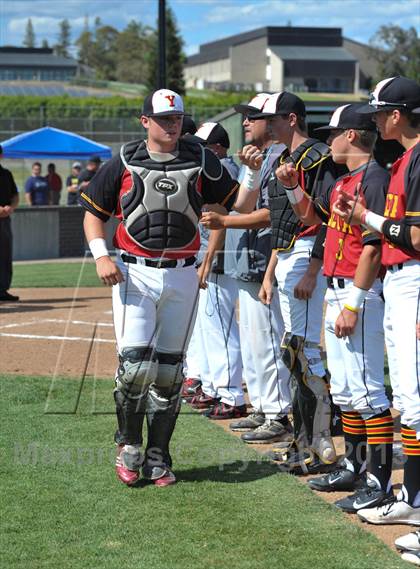 Thumbnail 3 in Sutter vs. Yreka (CIF NS D2 Final) photogallery.