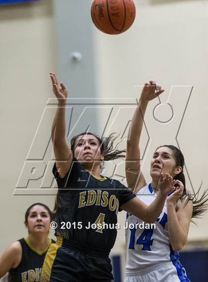Thumbnail 3 in Edison @ Lanier photogallery.