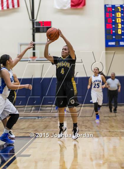 Thumbnail 3 in Edison @ Lanier photogallery.