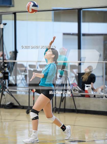 Thumbnail 2 in Highland vs Queen Creek (Nike Tournament of Champions) - Diamond Division - Final photogallery.