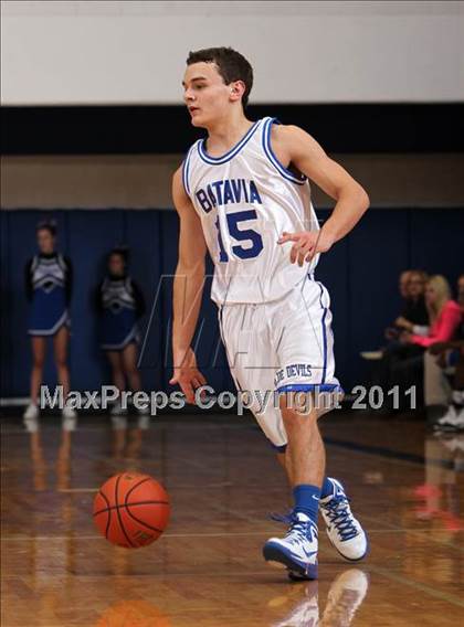 Thumbnail 3 in Finney vs. Batavia (Lions Club Tournament) photogallery.