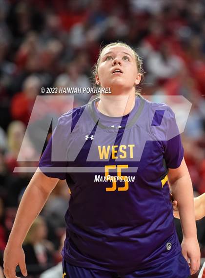 Thumbnail 1 in Millard South vs. Bellevue West (NSAA Class A Semifinal) photogallery.
