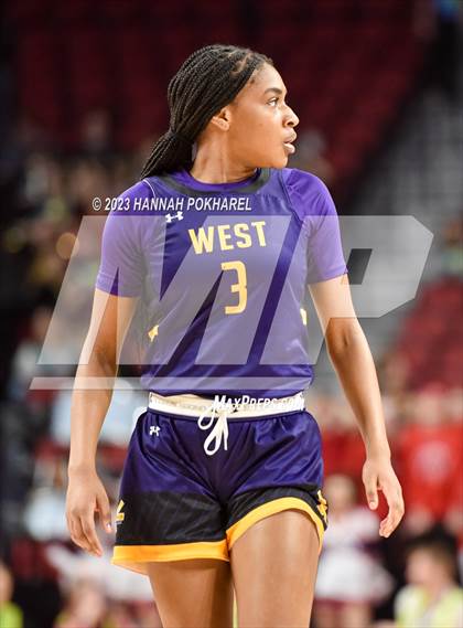 Thumbnail 3 in Millard South vs. Bellevue West (NSAA Class A Semifinal) photogallery.