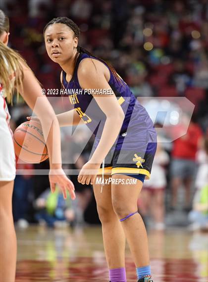 Thumbnail 3 in Millard South vs. Bellevue West (NSAA Class A Semifinal) photogallery.