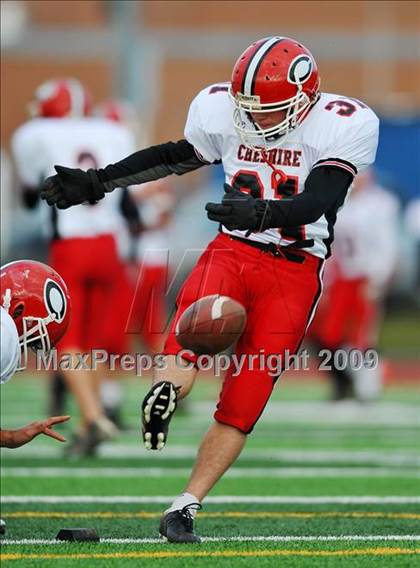 Thumbnail 3 in Staples vs. Cheshire (CIAC Class LL Final) photogallery.